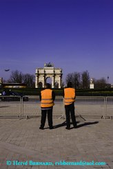 - Le Jardin des Tuileries, <br>a perspective